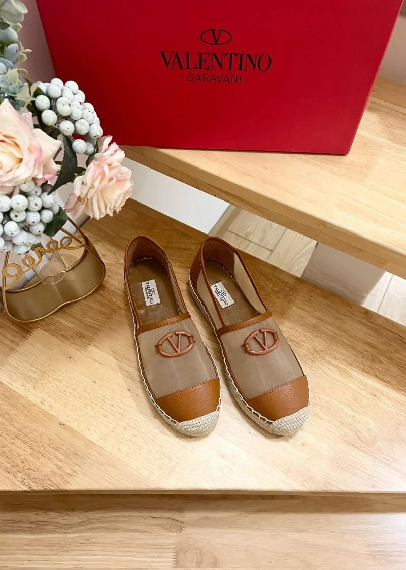 Lightweight Valentino Fishermans Shoes 36776