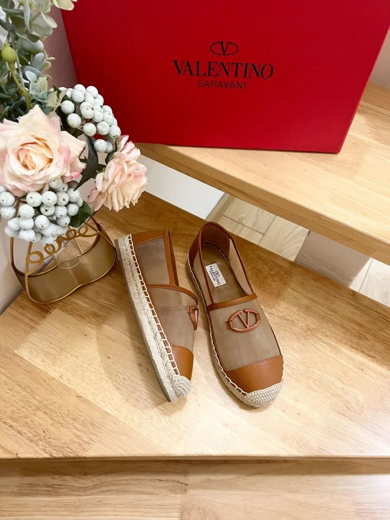 Lightweight Valentino Fishermans Shoes 36776