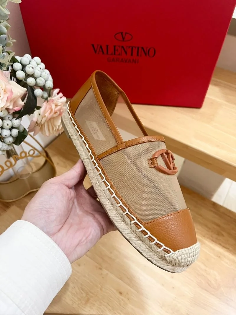 Lightweight Valentino Fishermans Shoes 36776