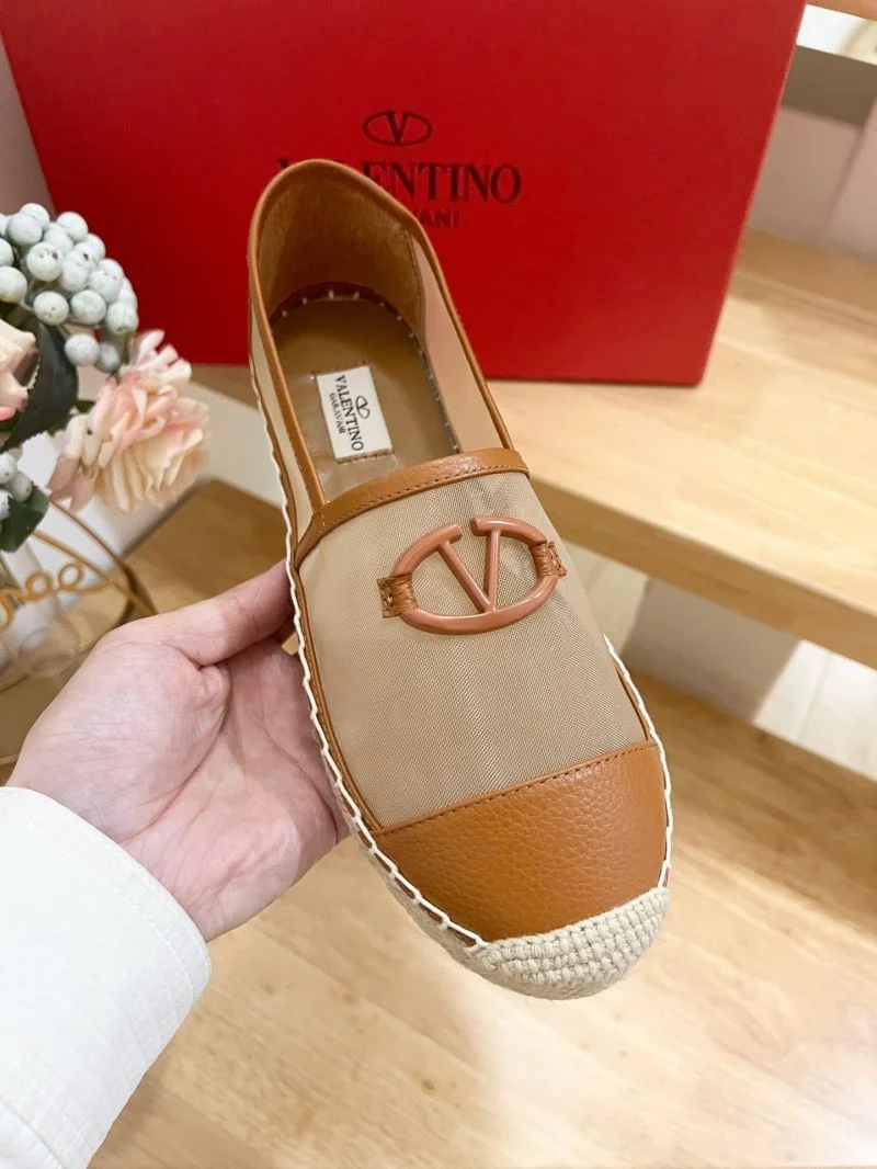 Lightweight Valentino Fishermans Shoes 36776