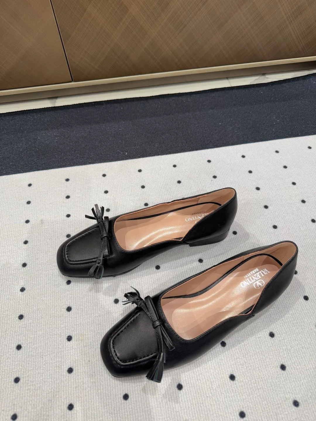 Sustainable Valentino Flat Shoes 36295