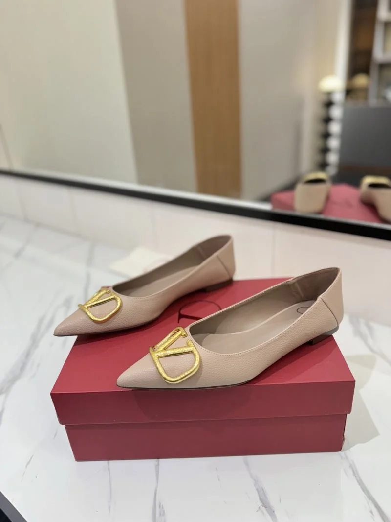 TechFriendly Valentino Flat Shoes 36796