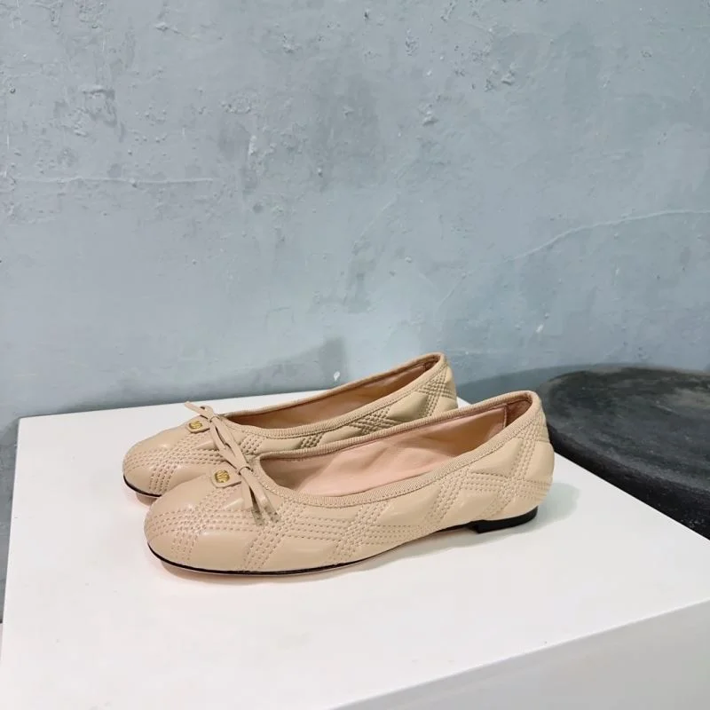 Valentino Flat Shoes Comfortable 36792