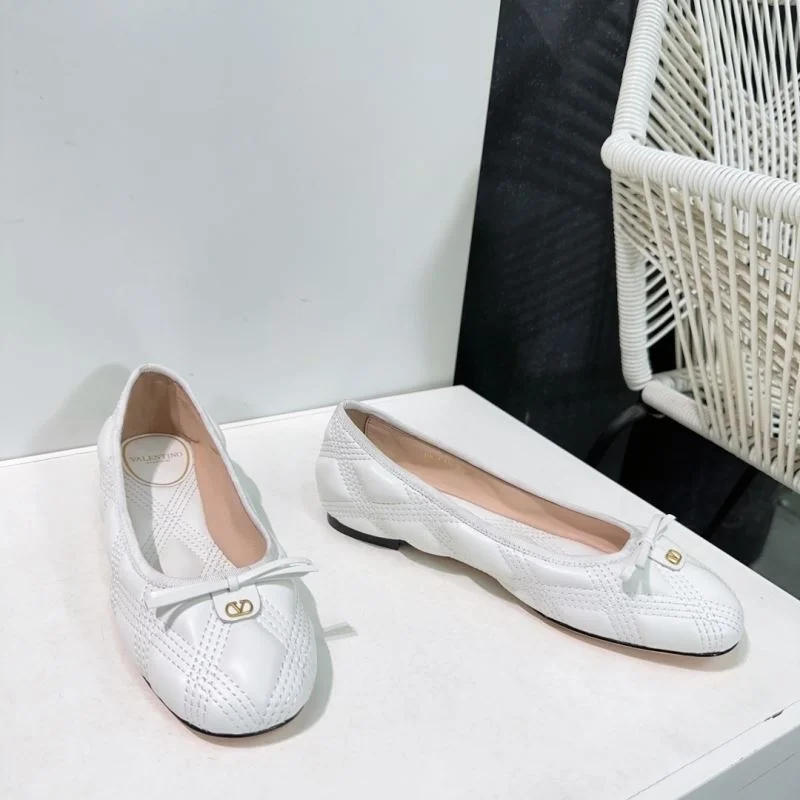 Valentino Flat Shoes Durable 36786