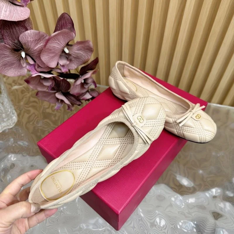 Valentino Flat Shoes Resilient 36500