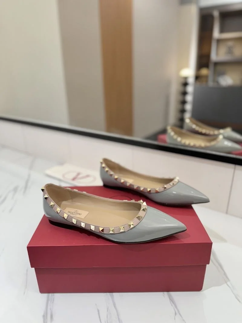 Popular Valentino Flat Shoes 36477