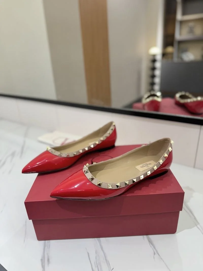 NewStyle Valentino Flat Shoes 36476