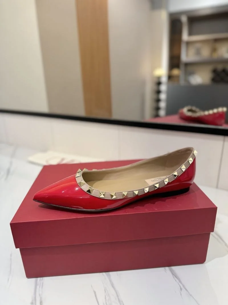 NewStyle Valentino Flat Shoes 36476