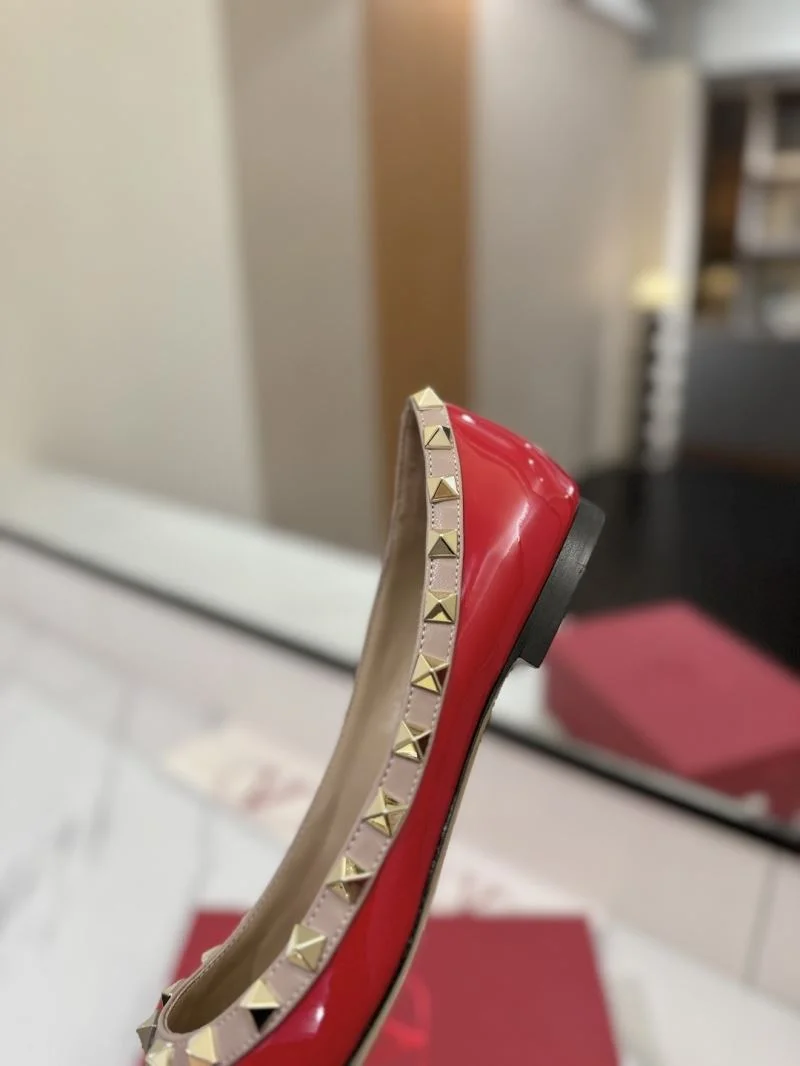 NewStyle Valentino Flat Shoes 36476