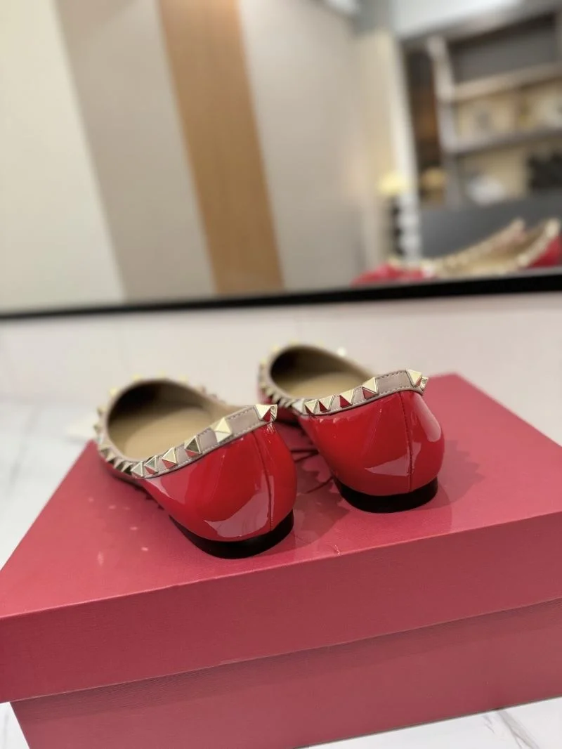 NewStyle Valentino Flat Shoes 36476