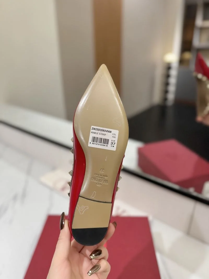 NewStyle Valentino Flat Shoes 36476