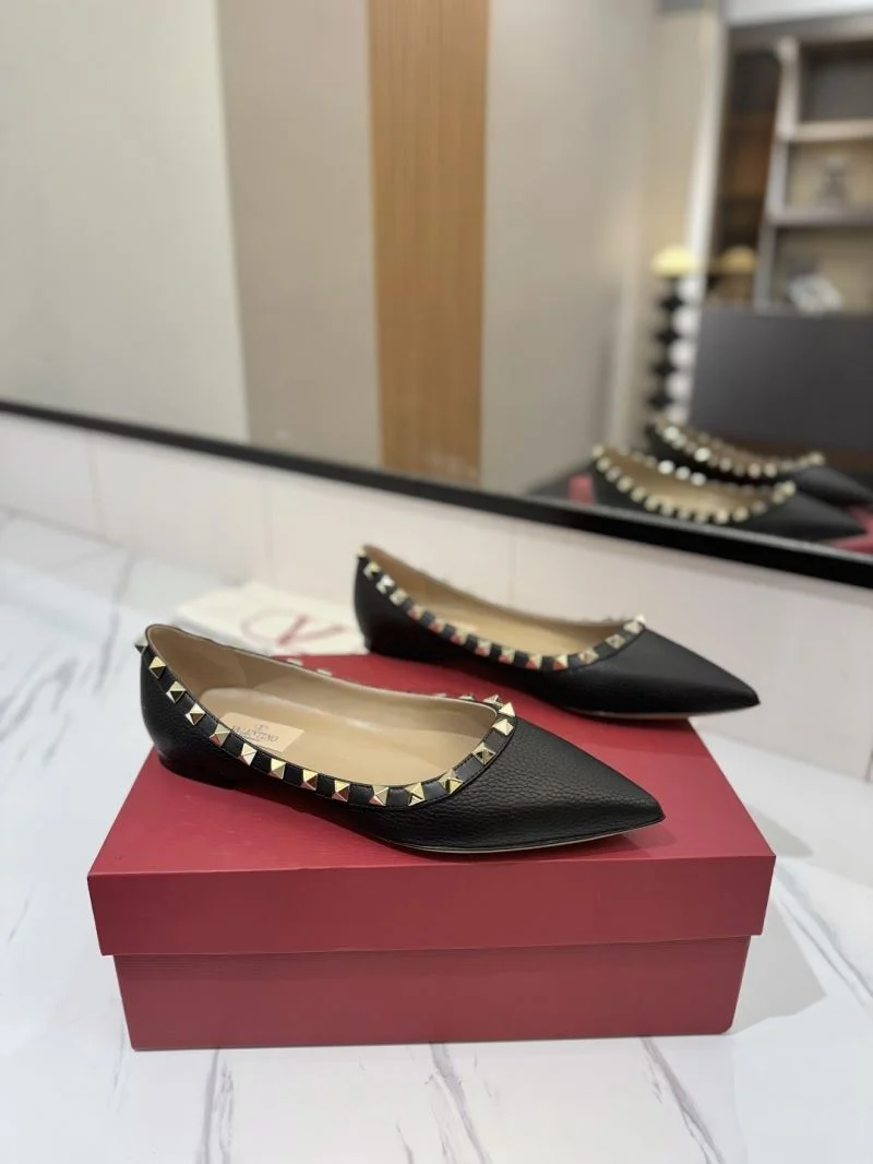 Unisex Valentino Flat Shoes 36479