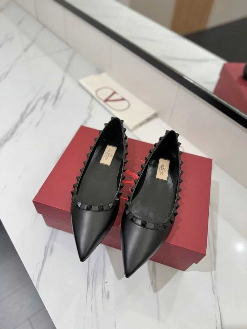 Trendy Valentino Flat Shoes 36473