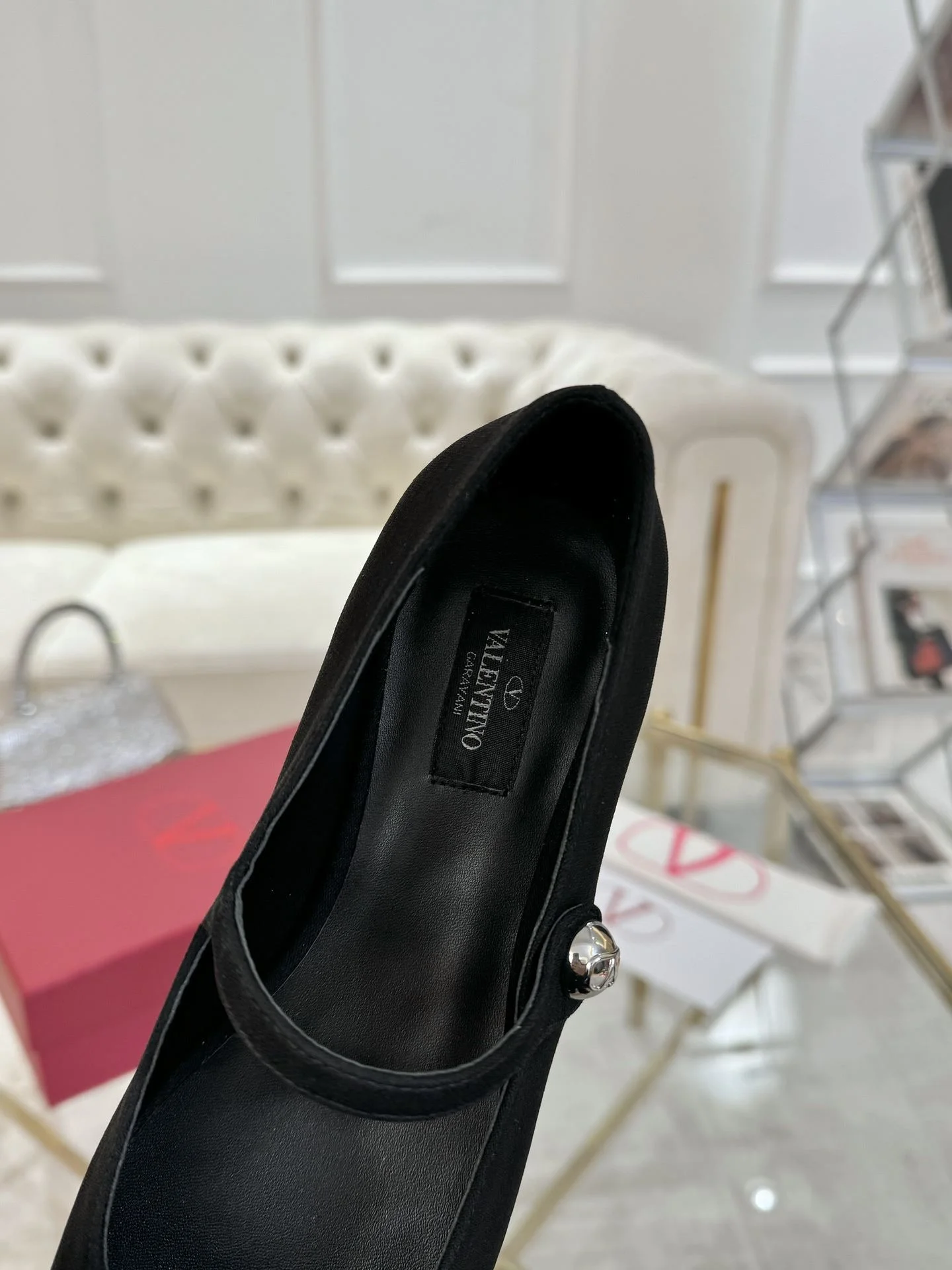 Valentino Flat Shoes Modern 36240