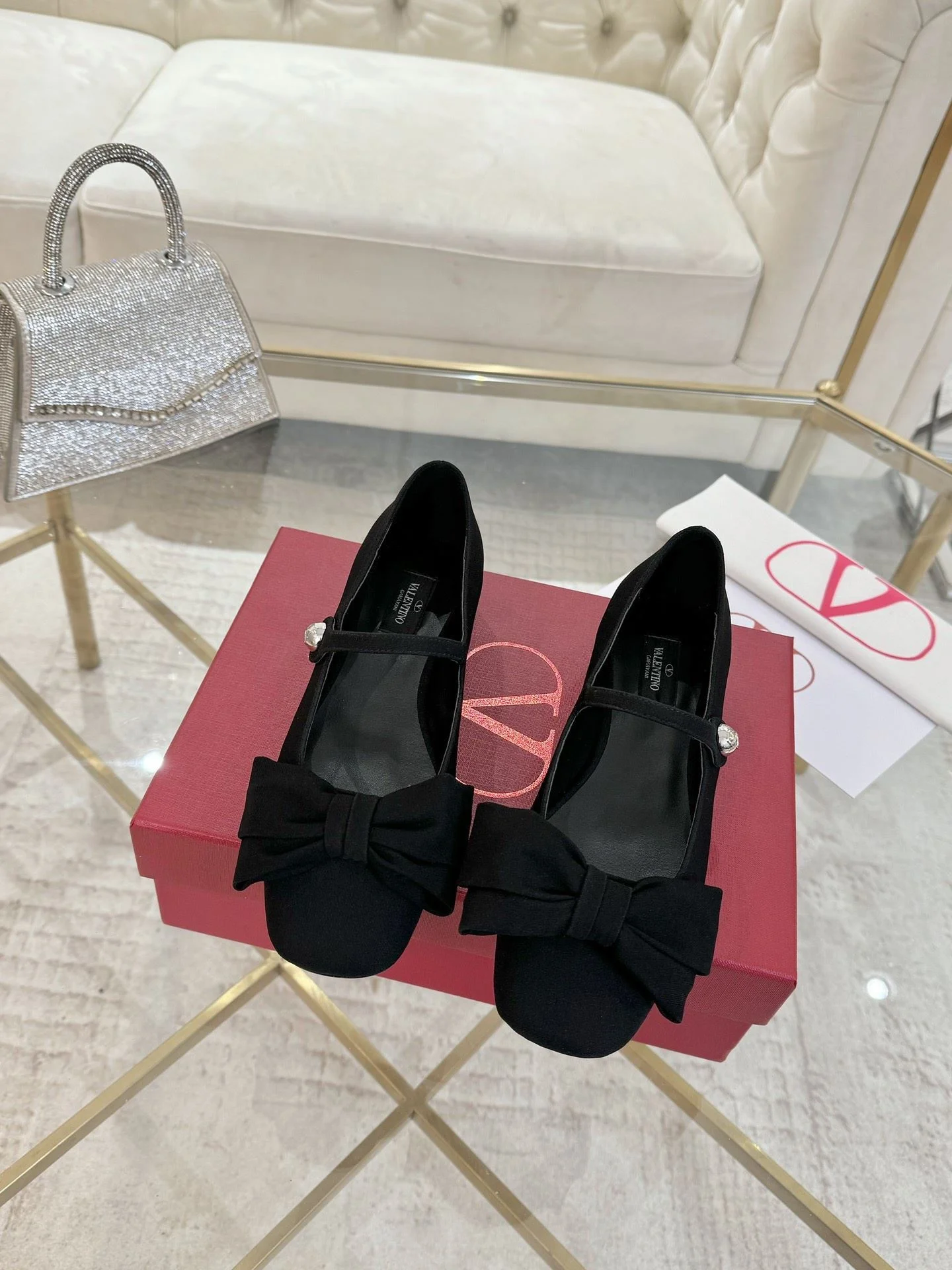 Valentino Flat Shoes Modern 36240