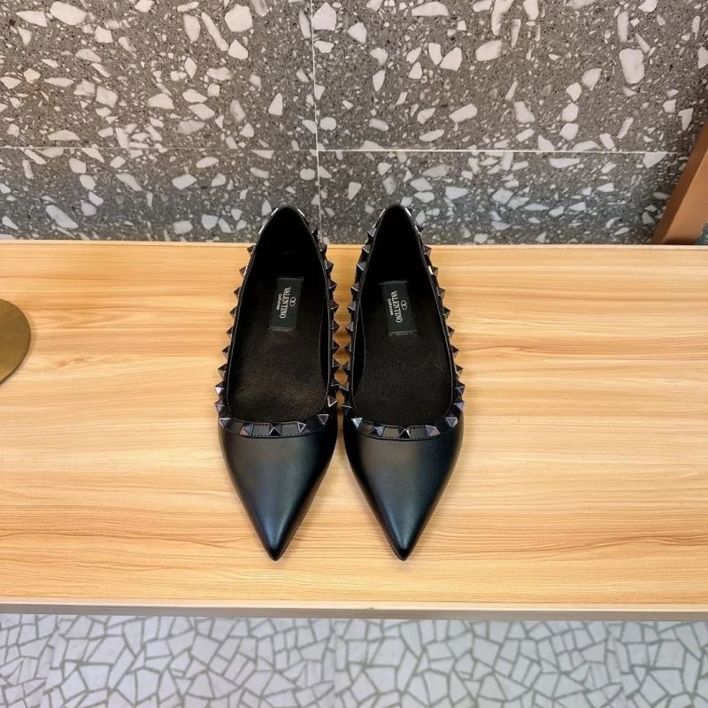 Valentino Flat Shoes Contemporary 36235