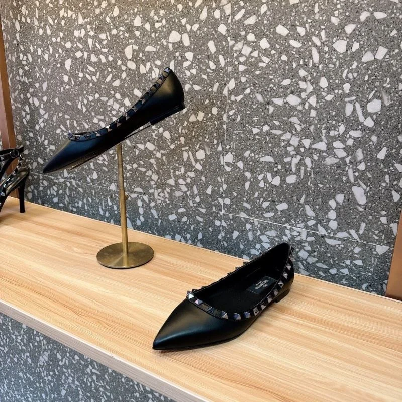 Valentino Flat Shoes Contemporary 36235