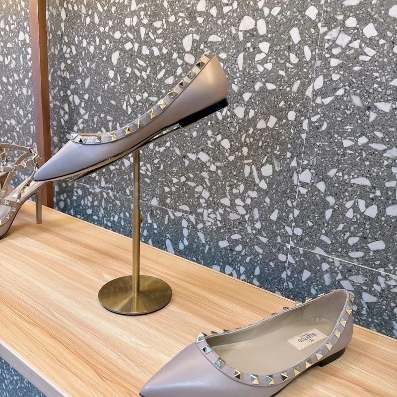 Valentino Flat Shoes Timeless 36249