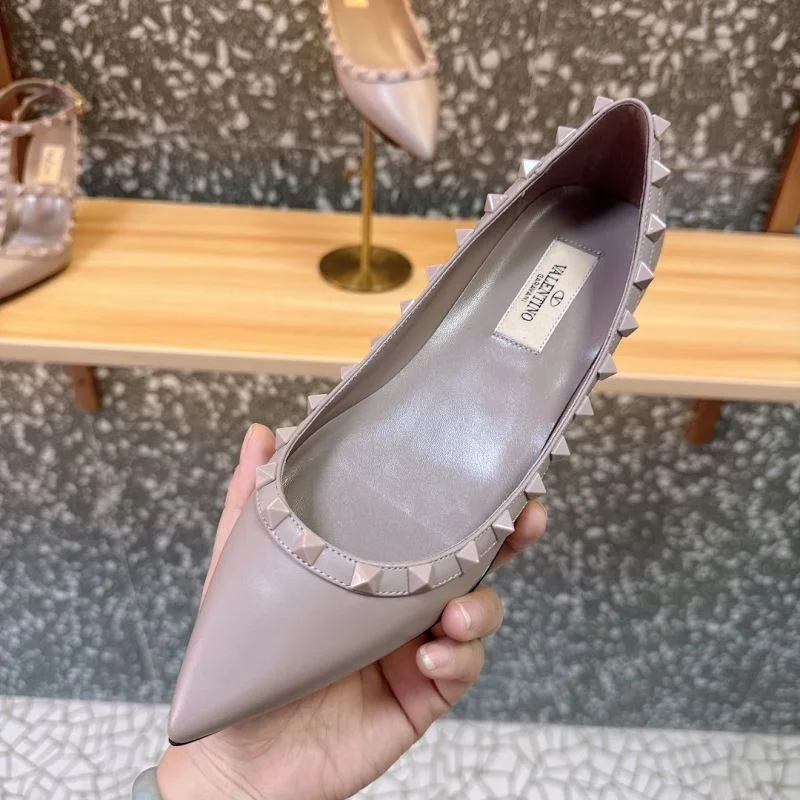Casual Valentino Flat Shoes 36237