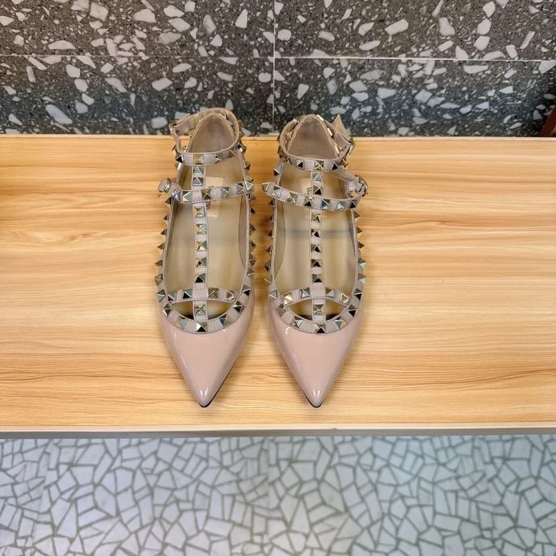 Affordable Valentino Flat Shoes 36234