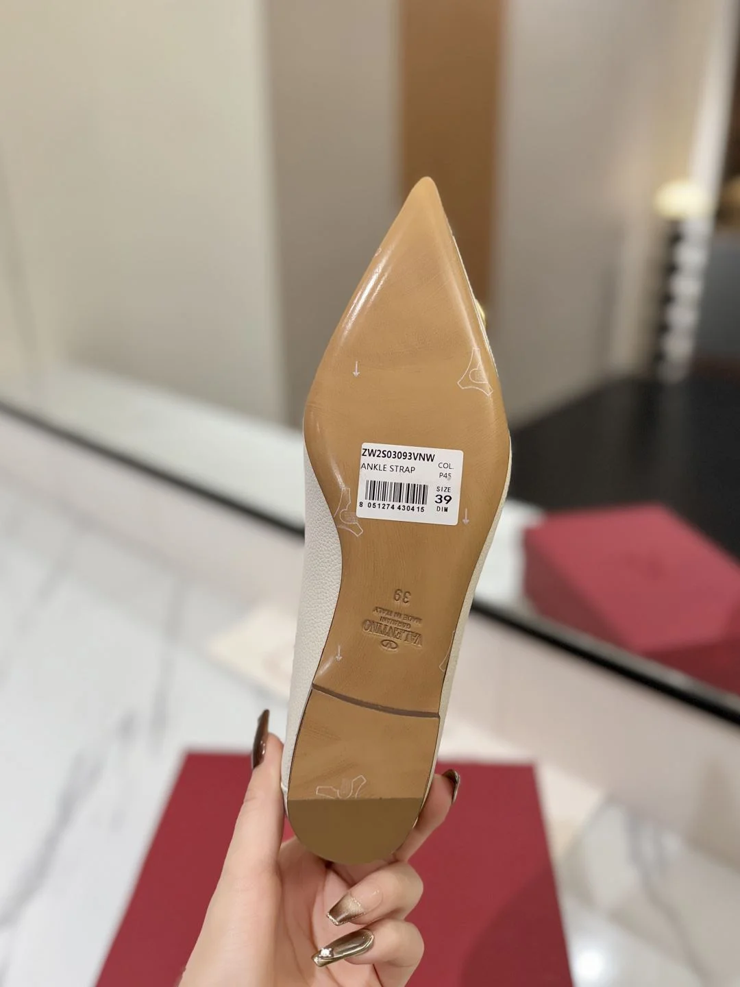 Valentino Flat Shoes EasyMatch 36228