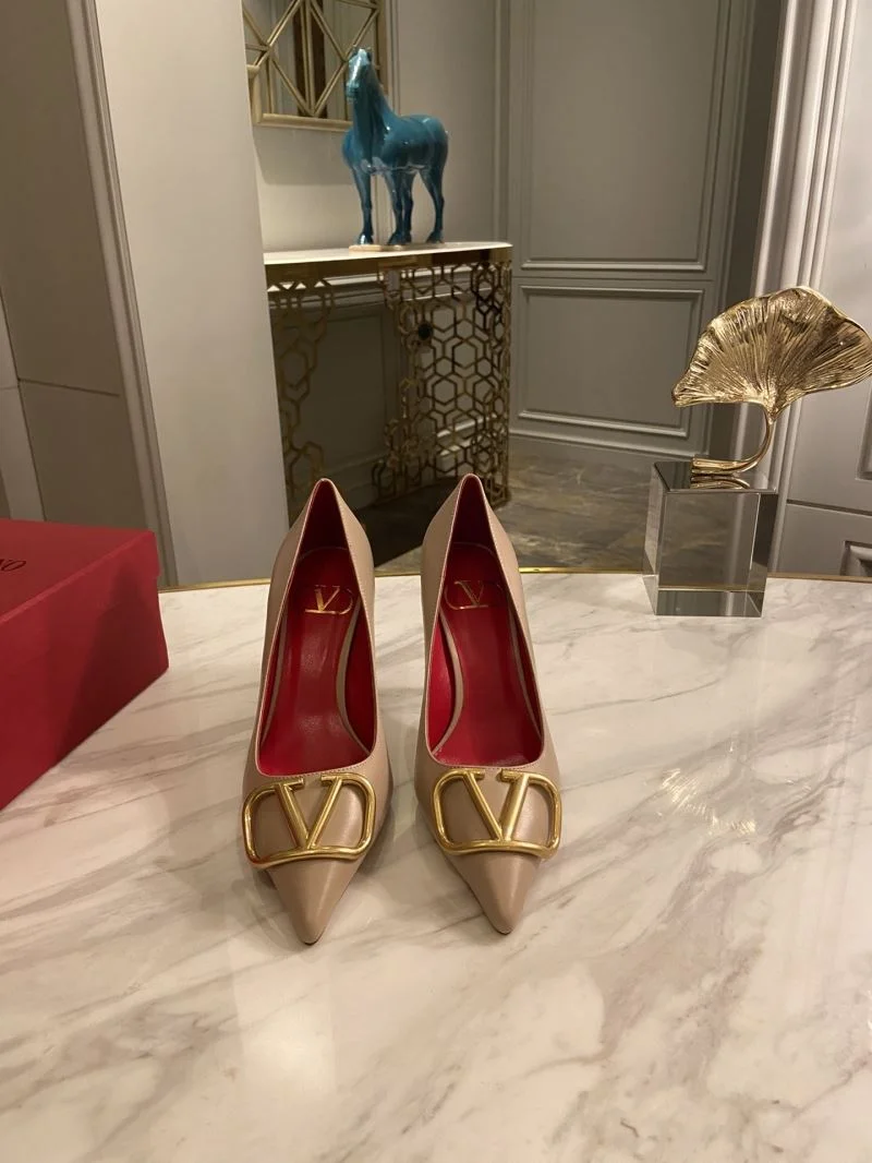 Functional Valentino Heeled Shoes 36767