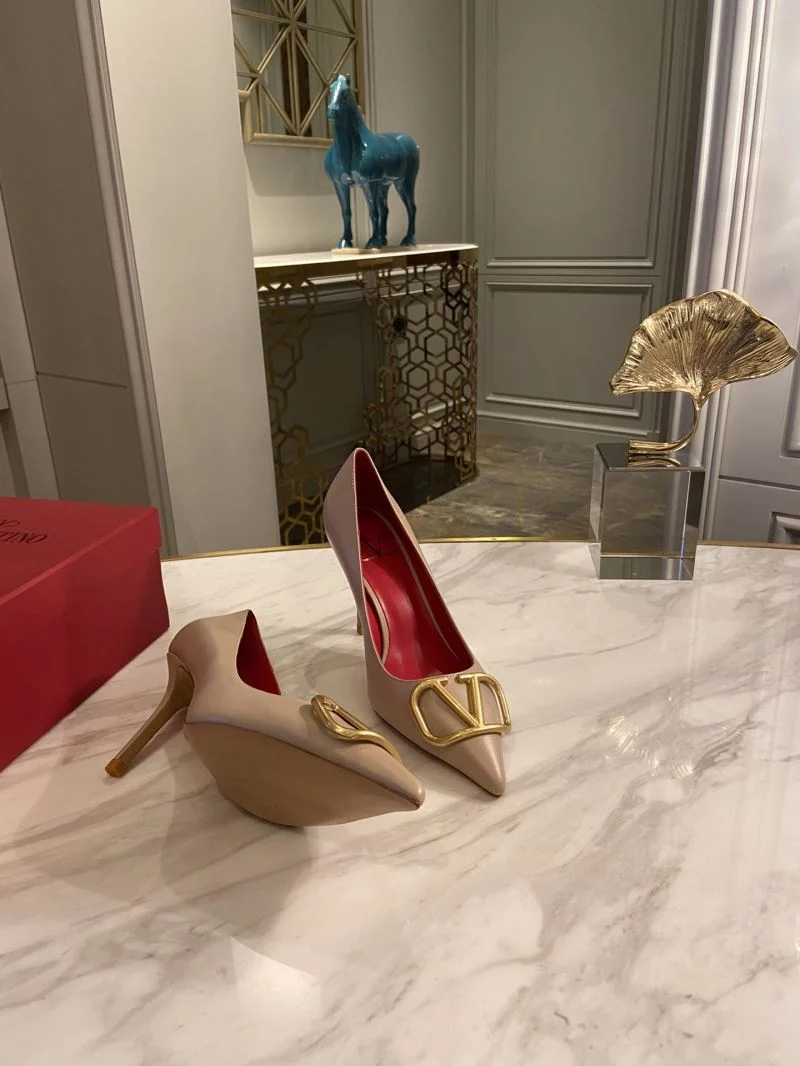 Functional Valentino Heeled Shoes 36767