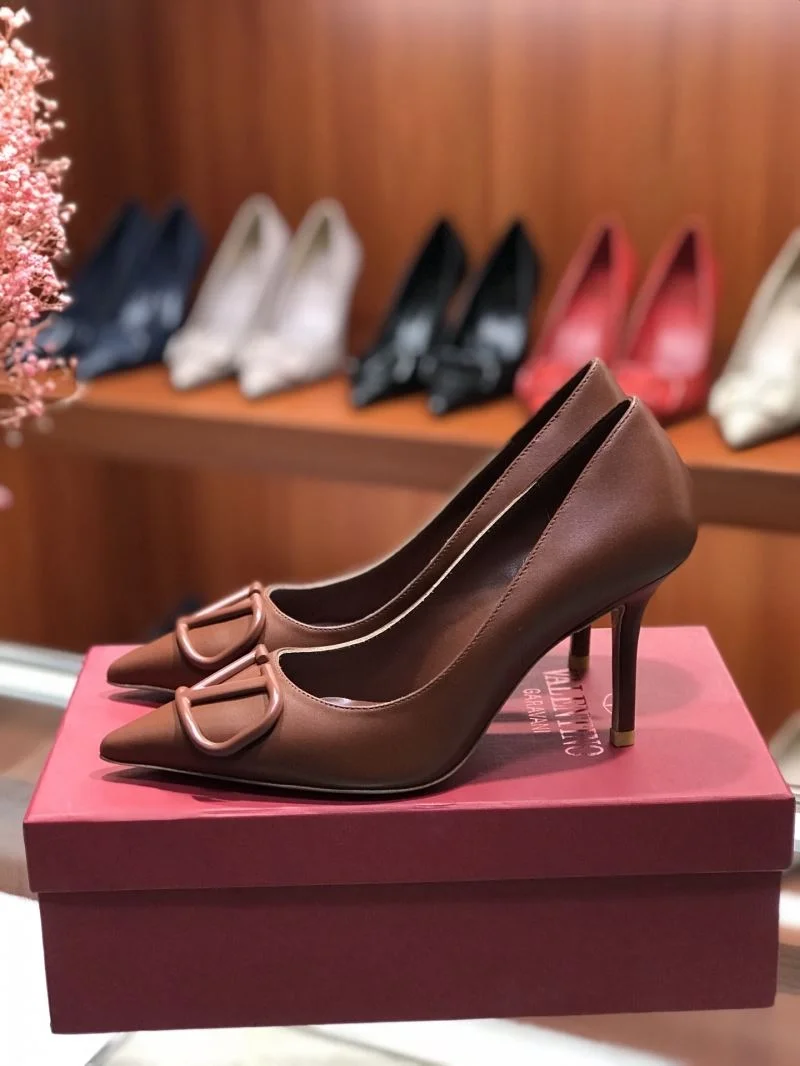 Comfortable Valentino Heeled Shoes 36770
