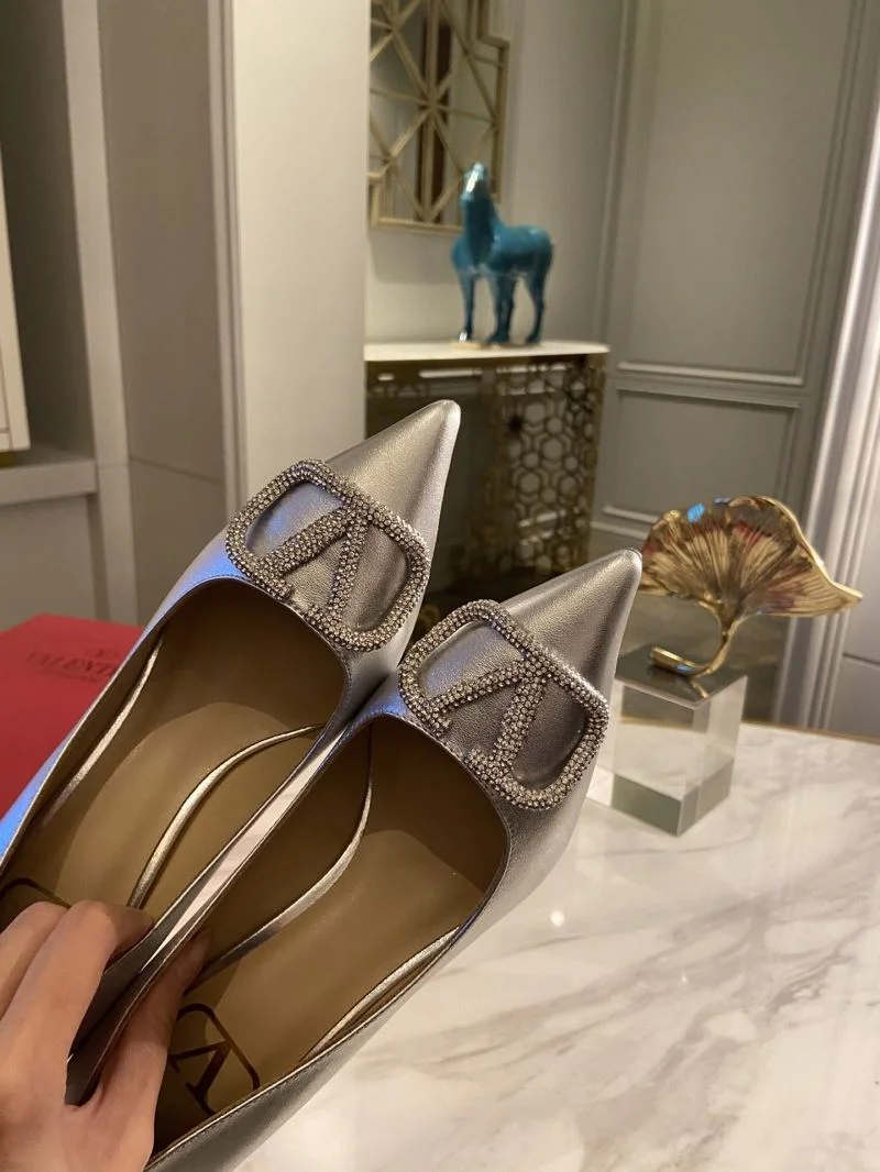 Contemporary Valentino Heeled Shoes 36762