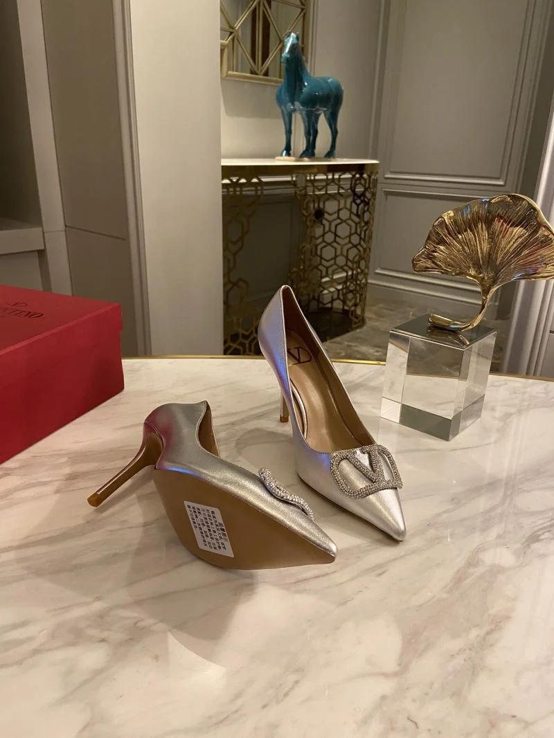 Contemporary Valentino Heeled Shoes 36762