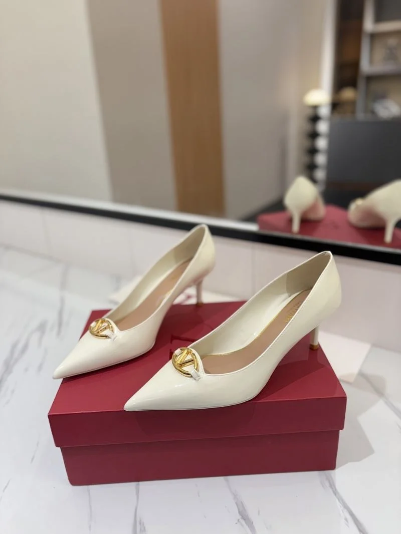 Tailored Valentino Heeled Shoes 36751