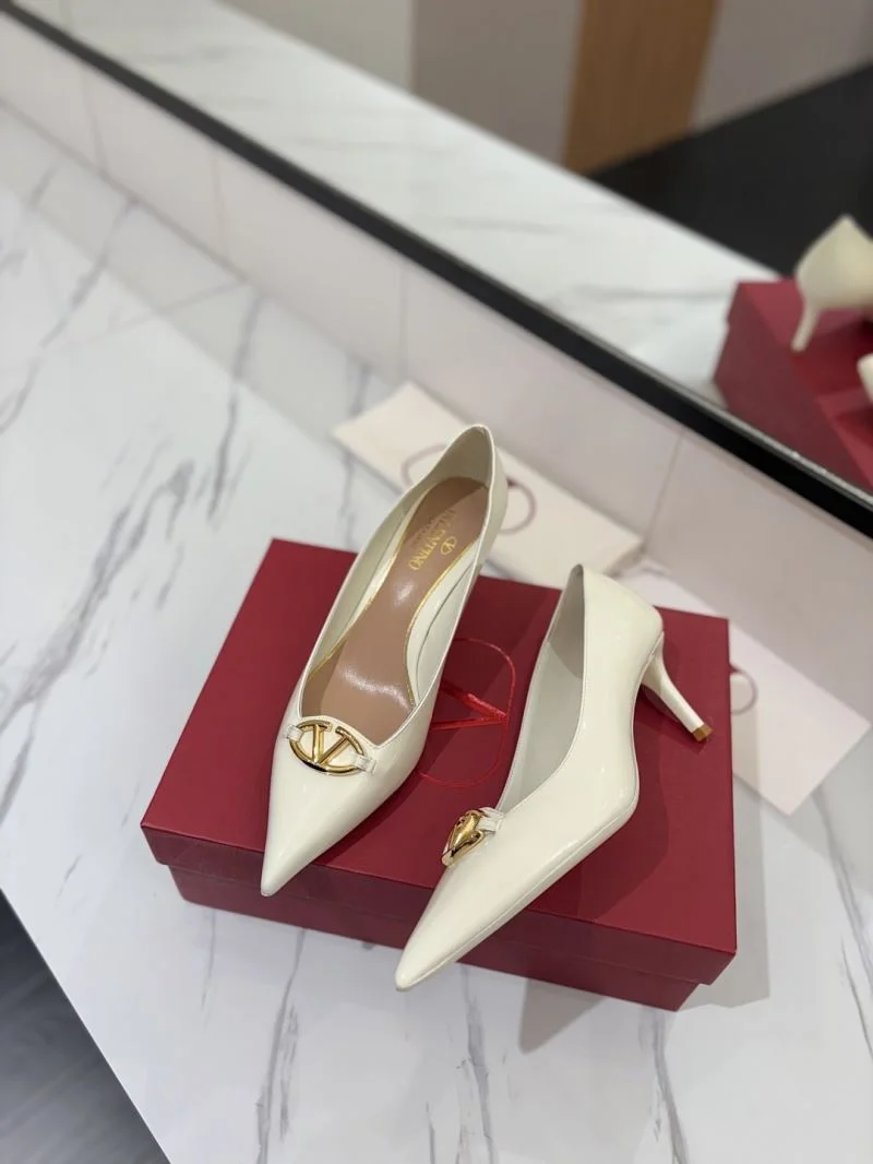 Tailored Valentino Heeled Shoes 36751