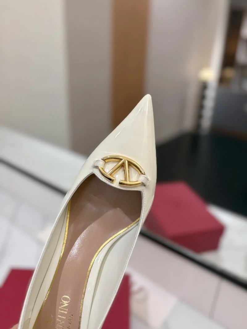 Tailored Valentino Heeled Shoes 36751