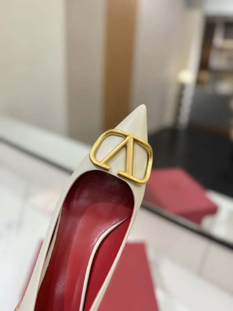Valentino Heeled Shoes FastDry 36748