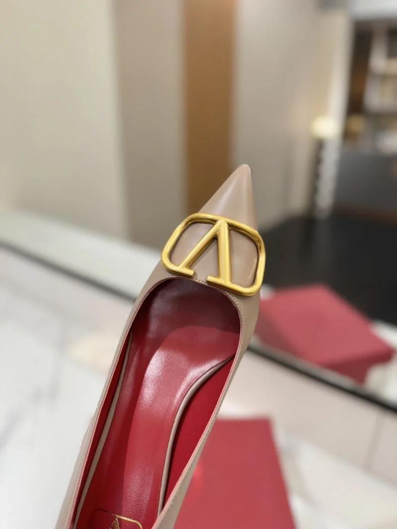 Valentino Heeled Shoes HighPerformance 36735