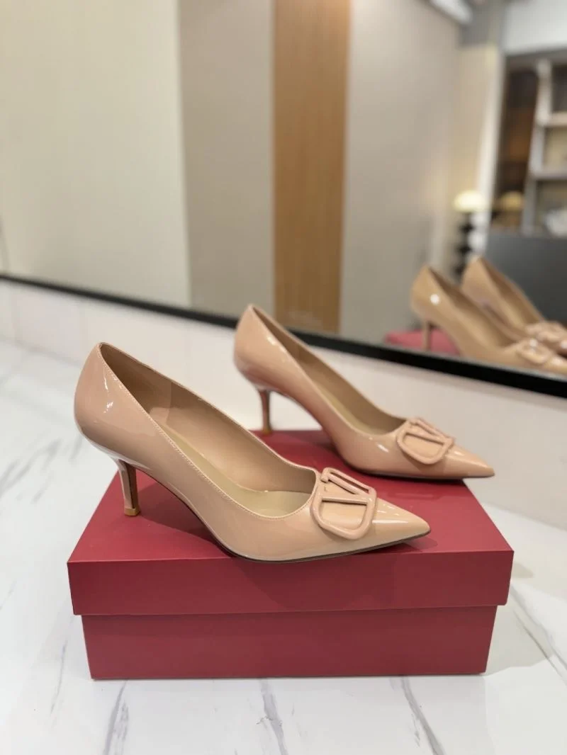 EyeCatching Valentino Heeled Shoes 36737