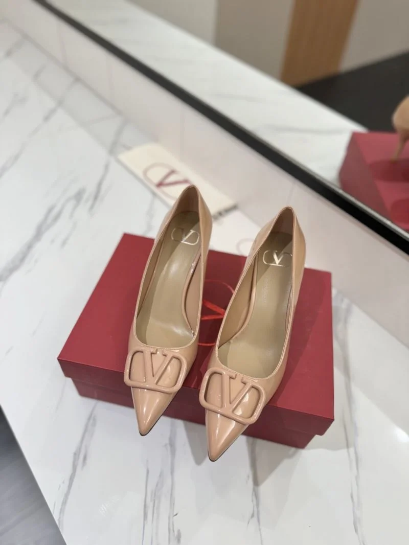 EyeCatching Valentino Heeled Shoes 36737