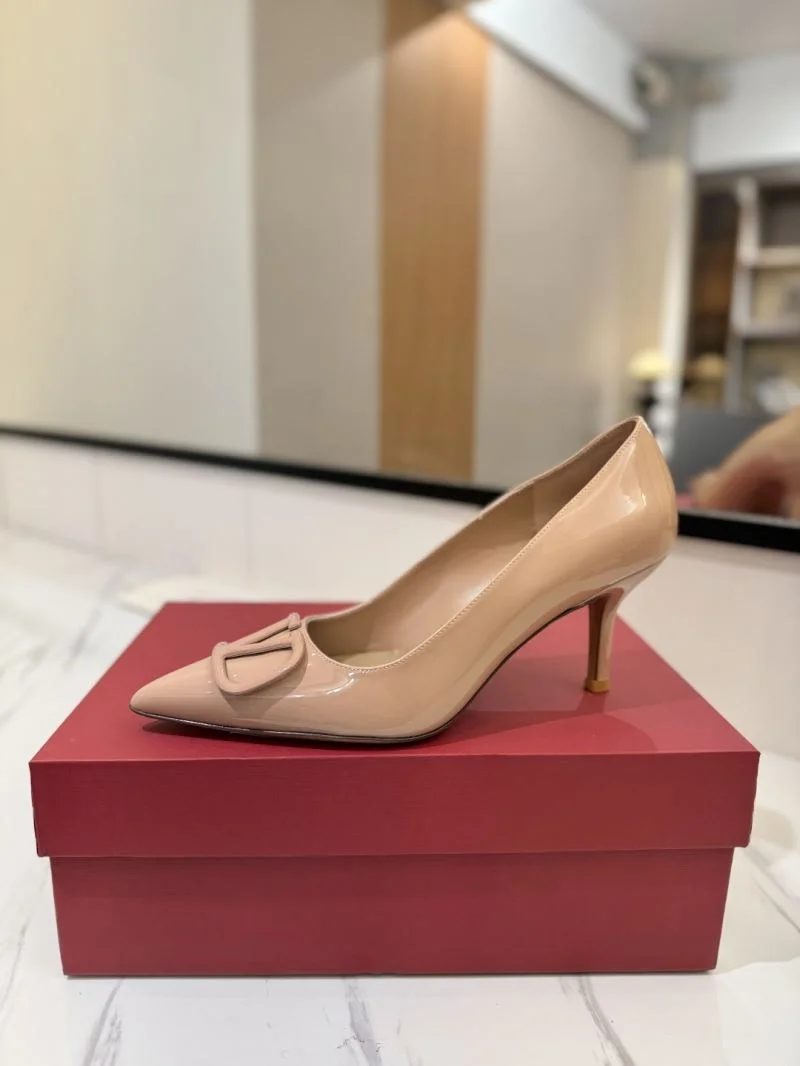 EyeCatching Valentino Heeled Shoes 36737