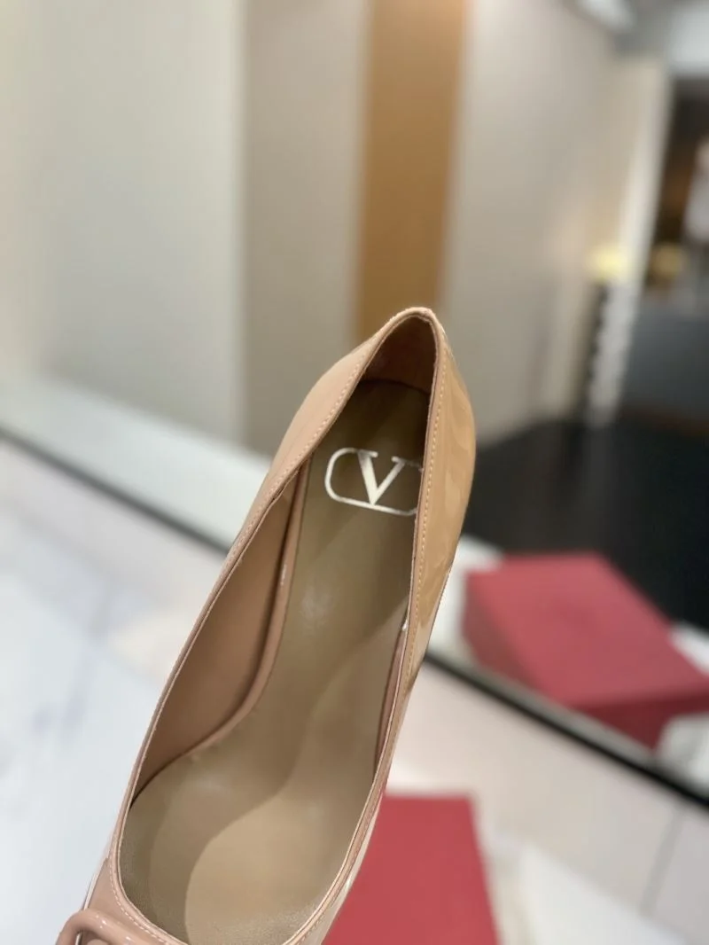 EyeCatching Valentino Heeled Shoes 36737