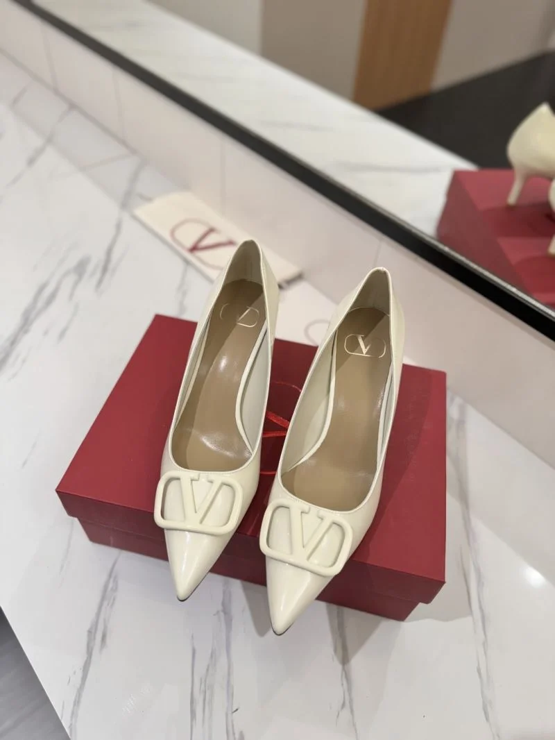 Breathable Valentino Heeled Shoes 36746