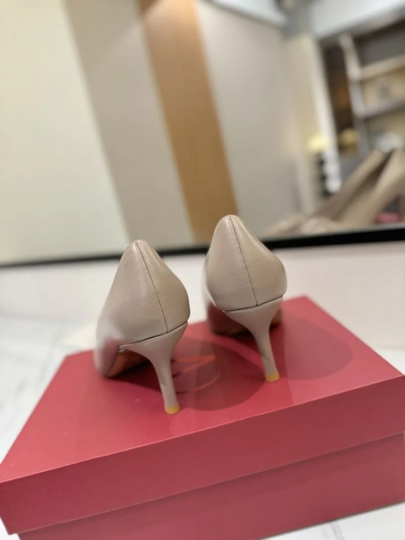 Durable Valentino Heeled Shoes 36734
