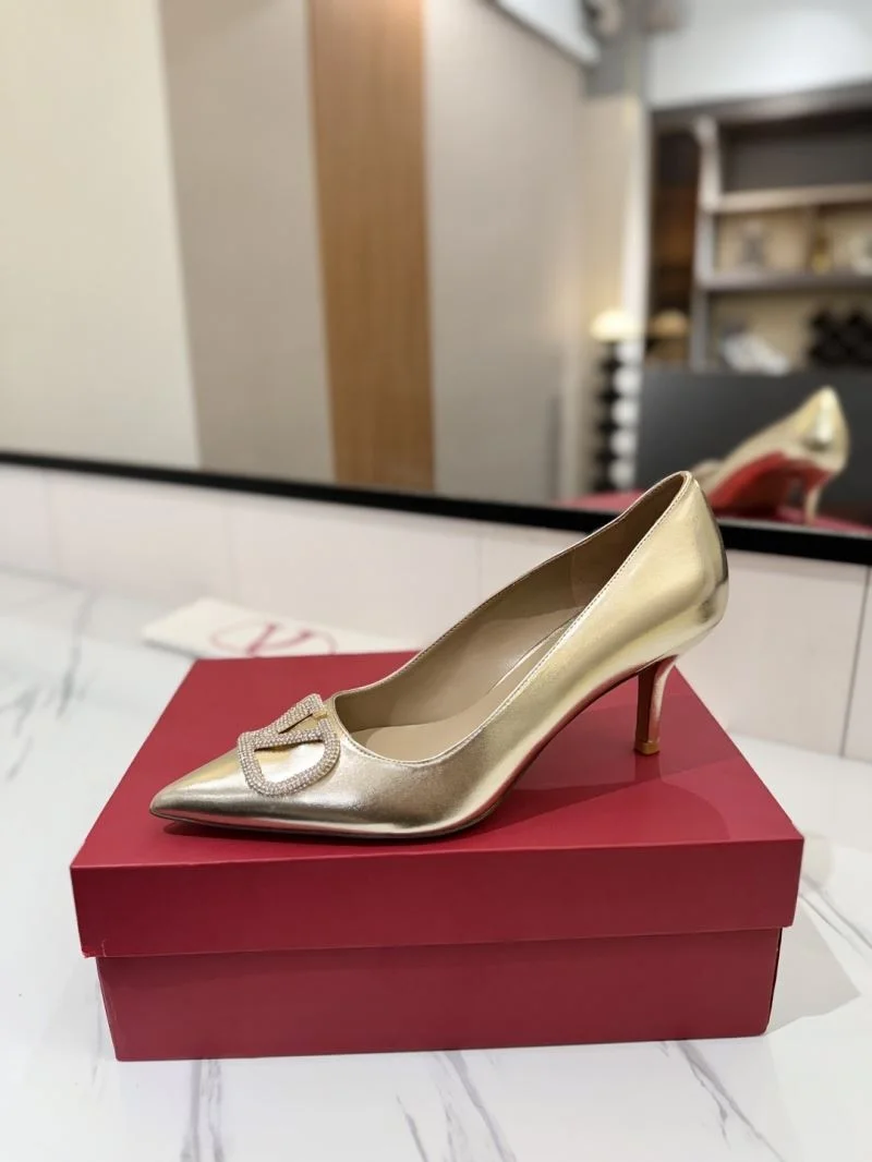 UrbanChic Valentino Heeled Shoes 36753