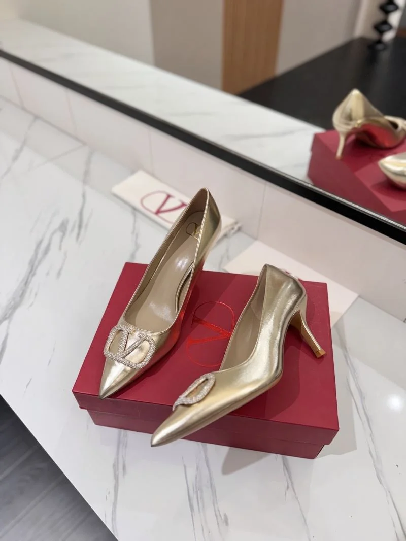 UrbanChic Valentino Heeled Shoes 36753