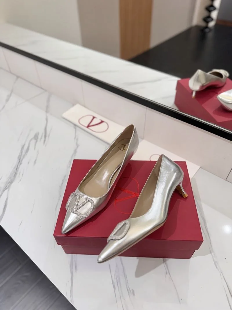 NewStyle Valentino Heeled Shoes 36743