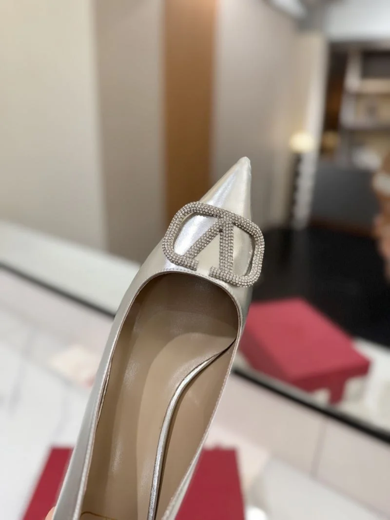 NewStyle Valentino Heeled Shoes 36743