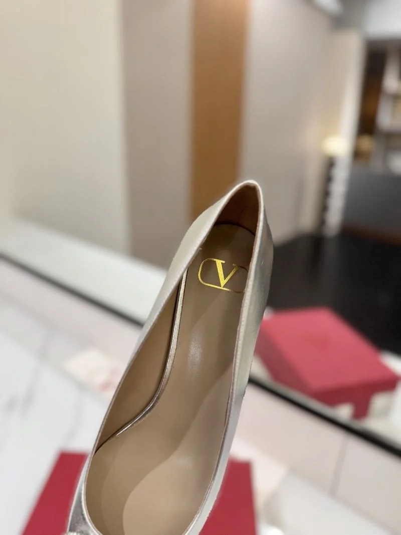 NewStyle Valentino Heeled Shoes 36743