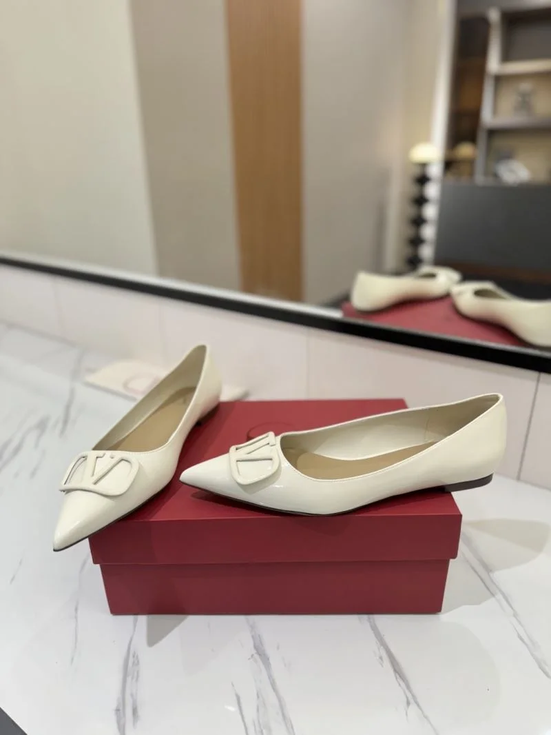 Valentino Heeled Shoes Modern 36729
