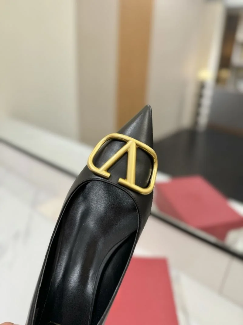 Valentino Heeled Shoes Tailored 36738
