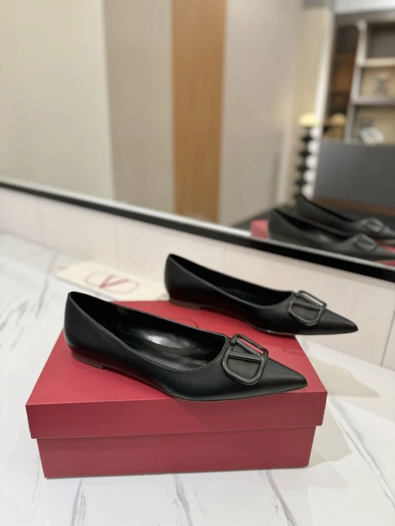Sleek Valentino Heeled Shoes 36732