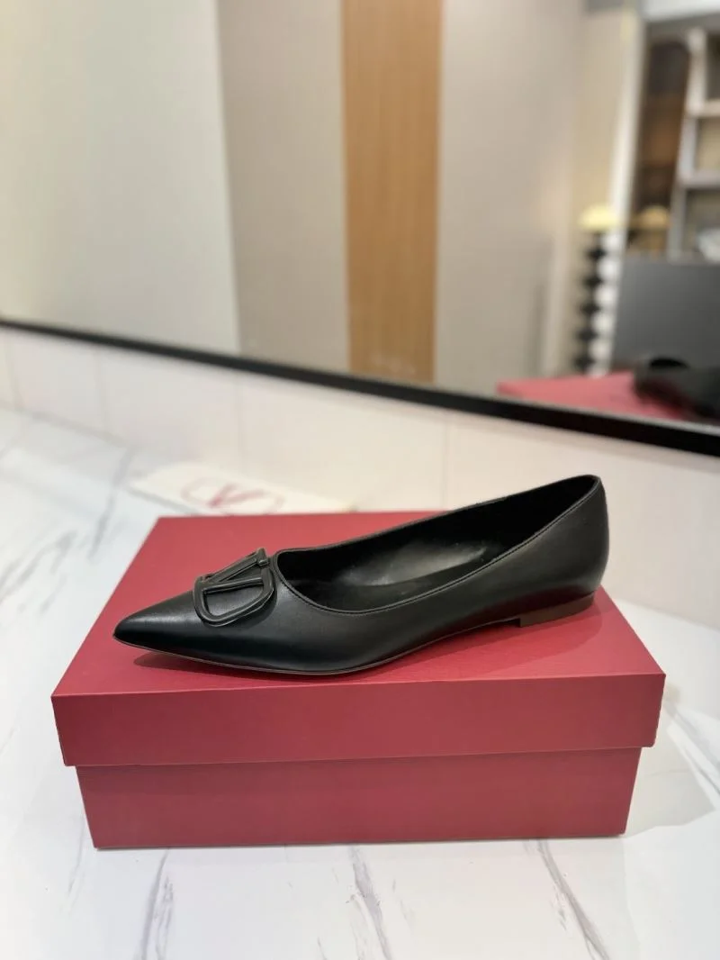 Sleek Valentino Heeled Shoes 36732